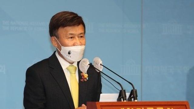 “광복회 국회카페 비자금 주도자는 김원웅 아닌 언론 제보자”